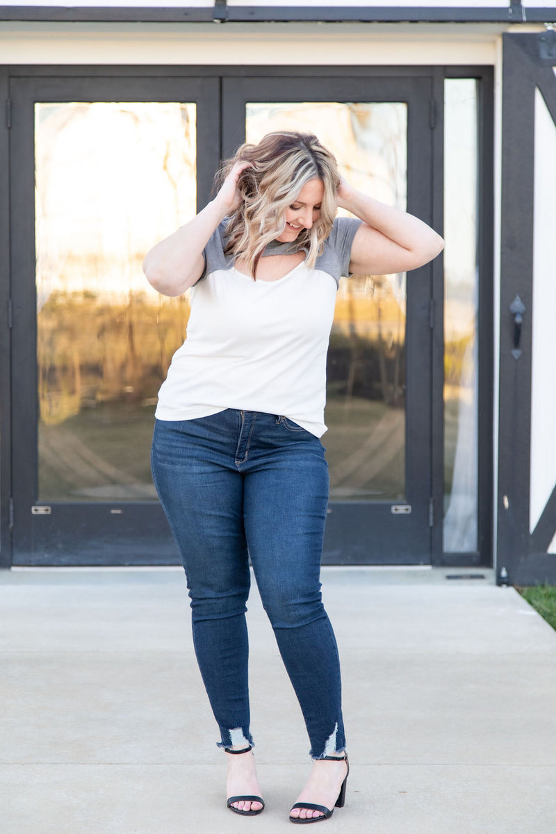 Women's Crew Neck Color Block Cut Out Top, T-shirt, grey and white, color blocking